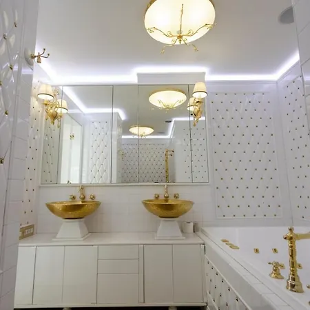 Golden Of Arcadia Apartment