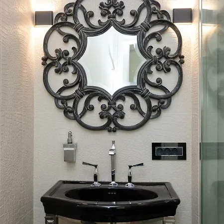 Golden Of Arcadia Apartment *